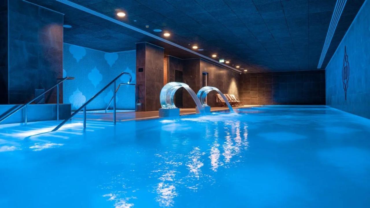 Brand New - Massive Studio - E1 - Self Catering Гибралтар Екстериор снимка